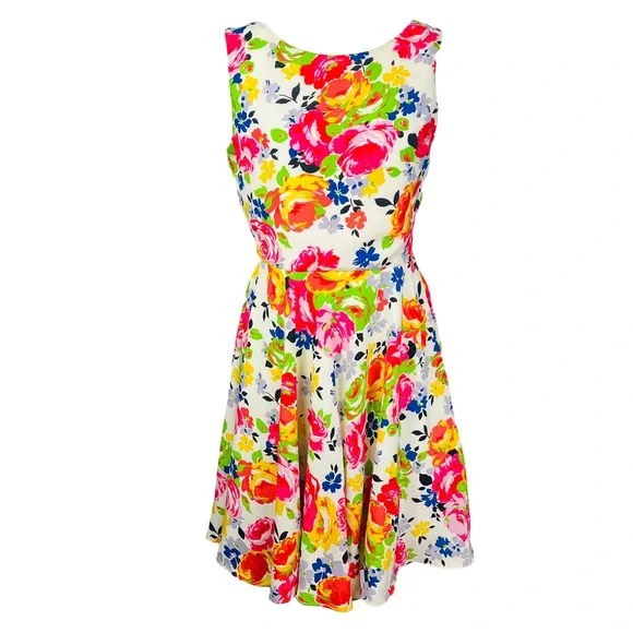 Betsey Johnson Sleeveless Floral Print Fit And Flare Dress.